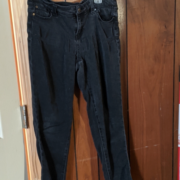 Jeans - Picture 1 of 1